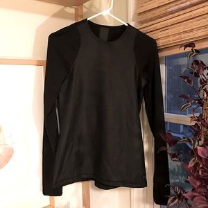 UA Long Sleeve Performance Athletic Top NWOT